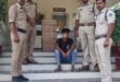 ढोढर चौकी पुलिस ने आरोपी अनुरोध उर्फ कालु के घर के सामने से अवैध शराब की जप्त