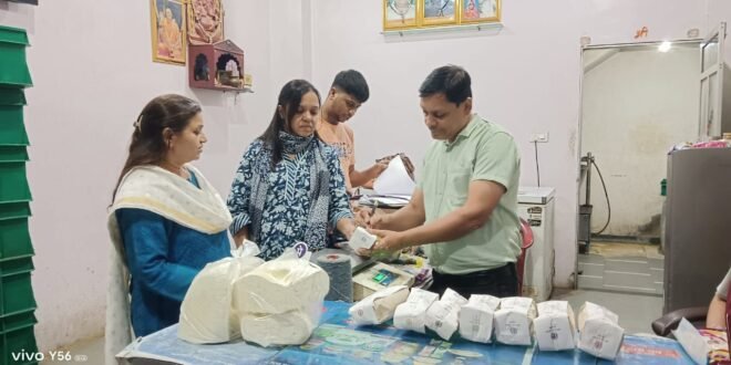 खाद्य एवं औषधि विभाग ने की कार्रवाई 25 किलो पनीर जब्त-विशाल नौका तिरंगा यात्रा में हुए शामिल बोट क्लब बड़े तालाब पर हुआ राष्ट्रभक्ति से ओतप्रोत आयोजन-देश भक्ति के उत्साह के साथ निकली तिरंगा रैली